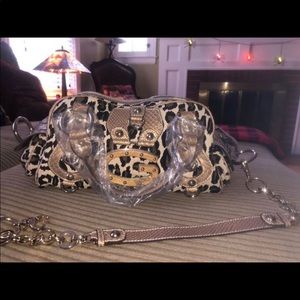 guess purse new with tags